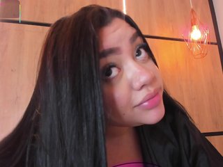 Erotinis vaizdo pokalbis AshlynParker