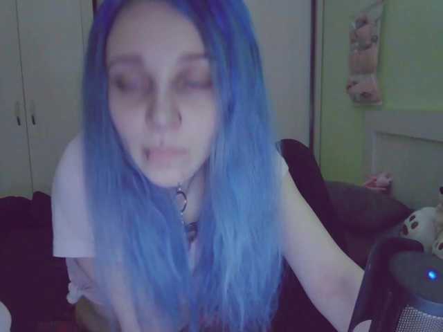 Transliacijos ekrano nuotraukos ashy-slashy