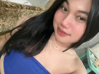 Erotinis vaizdo pokalbis AsianBlythe