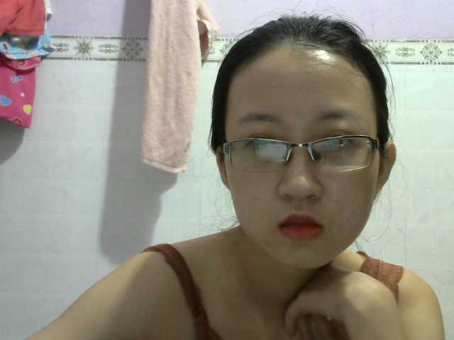 Transliacijos ekrano nuotraukos AsianCandy