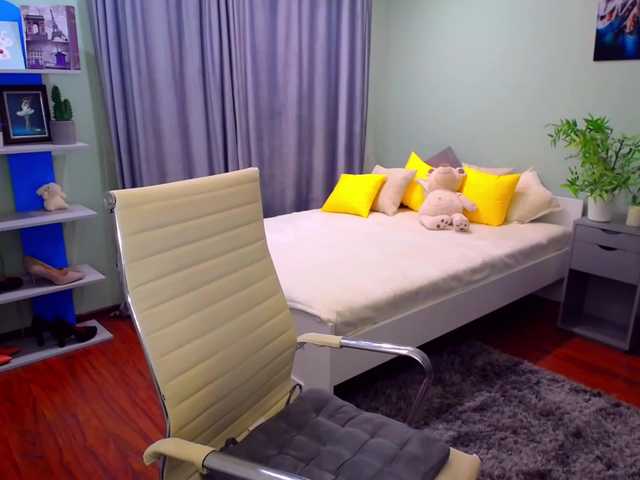 Transliacijos ekrano nuotraukos ExcessOfFeel