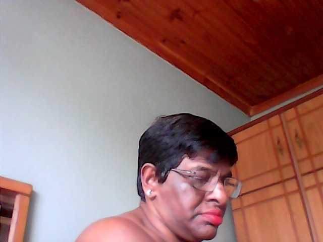 Transliacijos ekrano nuotraukos asianleanne