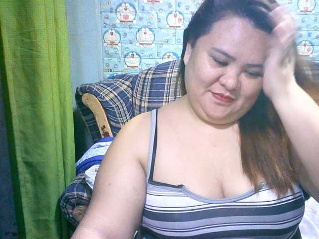 Nuotraukos Asianlyn welcome to my room : try me worth every cent's :) #bigboobs #bigass #pinay #bbw
