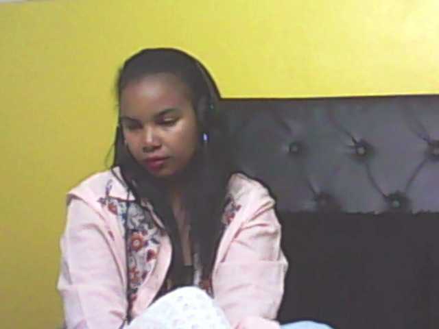 Transliacijos ekrano nuotraukos AsmiraPink