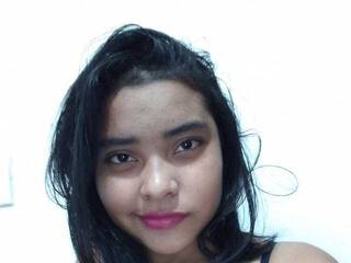 Erotinis vaizdo pokalbis Asulila