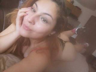 Erotinis vaizdo pokalbis Atenea-b