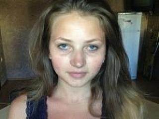 Erotinis vaizdo pokalbis attractive7