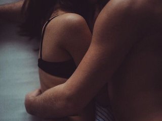 Erotinis vaizdo pokalbis KOMHATA-PA3BPATA