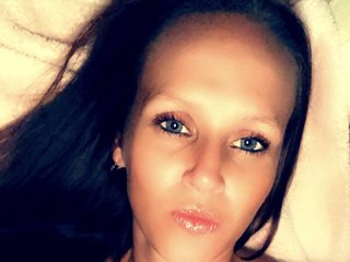 Erotinis vaizdo pokalbis AutmnNight