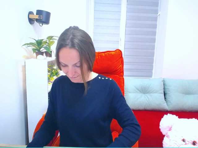 Nuotraukos Av-rora I am glad to see everyone, this is very important for me. I am Aurora from Latvia, I will be 37 ). I am a trainer. I really like to rejoice, have fun and have fun. Thank you for being with me, you are the best. Take care of yourself and your love
