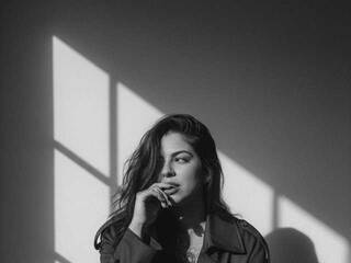 Erotinis vaizdo pokalbis ayanahot