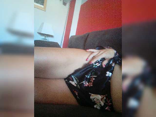 Transliacijos ekrano nuotraukos Azahara