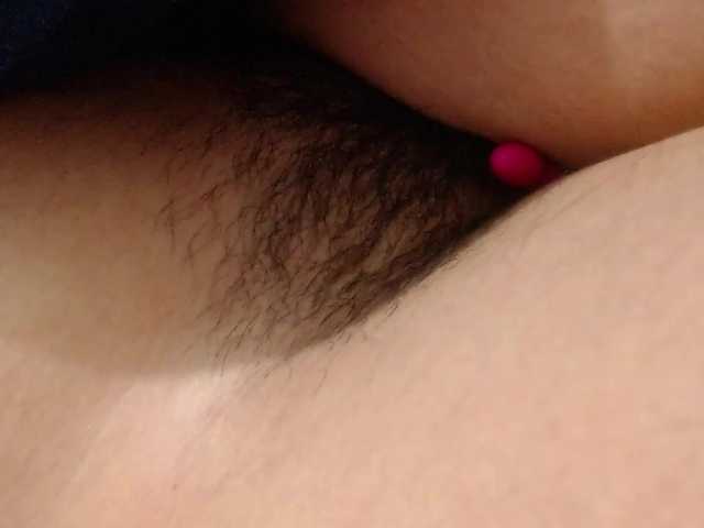 Nuotraukos Babe_ali GOAL = HOT SQUIRT @sofar @total WHEEL OF FORTUNE 40 TOKENS xxx #hairy #bush #big #natural #pussy #smalltits #bigass #cute #sexy #riden #cum #deep