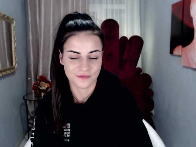 Transliacijos ekrano nuotraukos Baby-aria