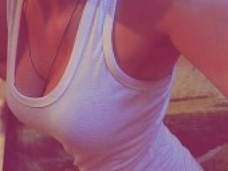 Erotinis vaizdo pokalbis babyeva