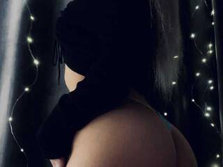 Erotinis vaizdo pokalbis muur2025