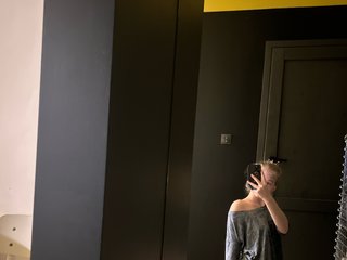 Erotinis vaizdo pokalbis BabyPixie