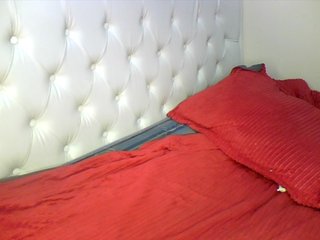 Erotinis vaizdo pokalbis babyroshan