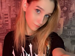 Erotinis vaizdo pokalbis BabyTamagochi