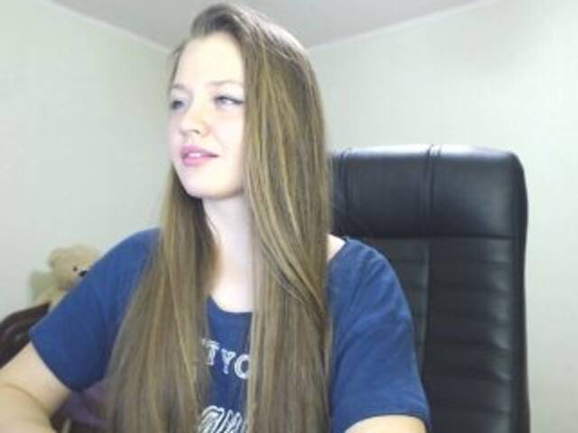 Transliacijos ekrano nuotraukos _YoungGirl_