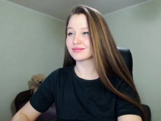 Transliacijos ekrano nuotraukos _YoungGirl_