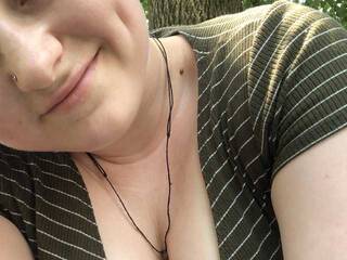 Erotinis vaizdo pokalbis BaldBBDyke