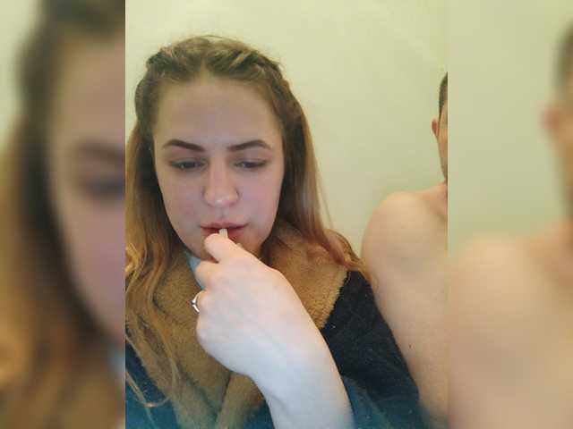 Transliacijos ekrano nuotraukos BANANA-PEACH