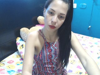 Nuotraukos Bashiraaa welcome in my room show cum 100/ show ass 50/ flas pussy 15 /open cam 10