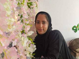 Erotinis vaizdo pokalbis BasimaSaadi