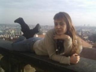 Erotinis vaizdo pokalbis basssya