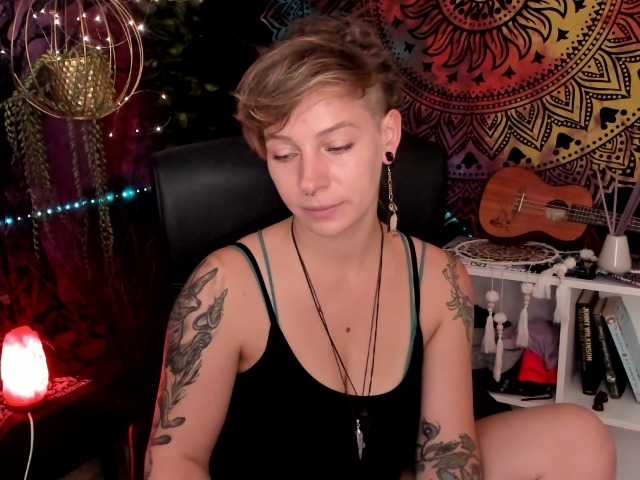 Transliacijos ekrano nuotraukos BayleeDesire