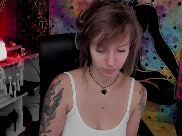 Transliacijos ekrano nuotraukos BayleeDesire