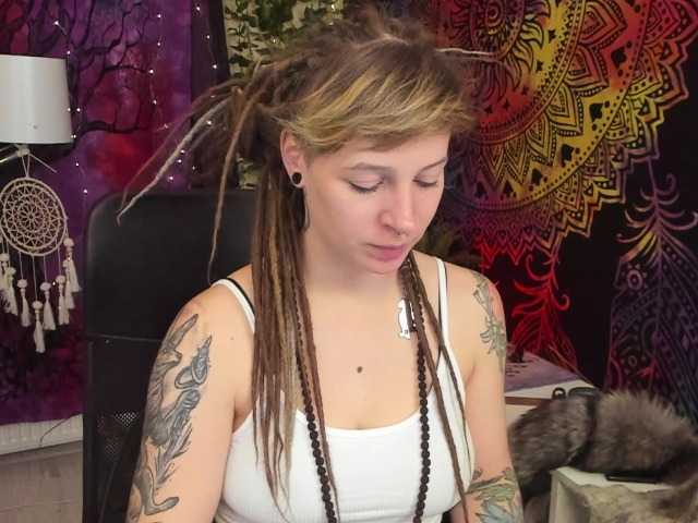 Transliacijos ekrano nuotraukos BayleeDesire