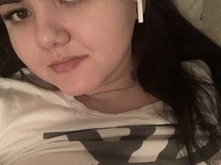 Erotinis vaizdo pokalbis BBWhimQueen