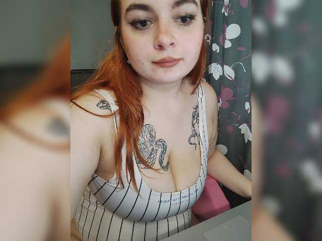 Nuotraukos BBWMarcy Heya everyone ) My pvt is open) Let's fuck my pussy and cum together ) 5tk hard vibe make me cum so soon