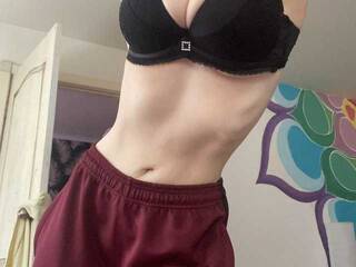 Erotinis vaizdo pokalbis Vikamp