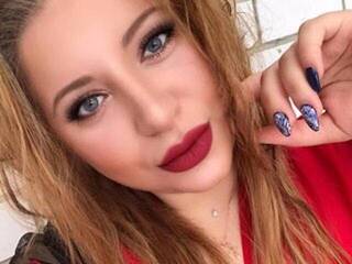 Erotinis vaizdo pokalbis Beatriskis