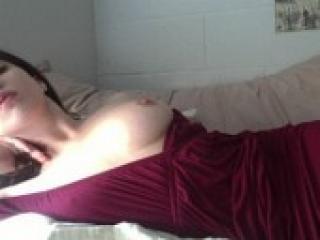 Erotinis vaizdo pokalbis beattrisse