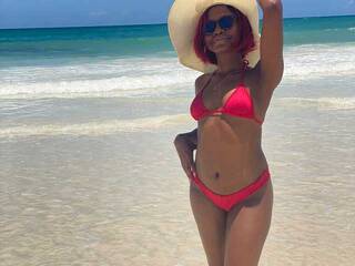 Erotinis vaizdo pokalbis BeautyDee