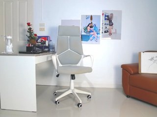 Erotinis vaizdo pokalbis Beebeethai