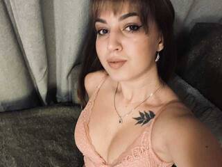 Erotinis vaizdo pokalbis BeeDasha