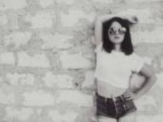 Erotinis vaizdo pokalbis beejoo