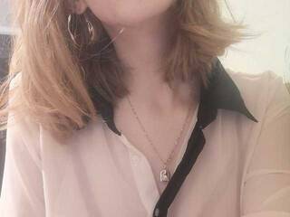 Erotinis vaizdo pokalbis Bella-555