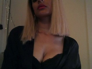 Erotinis vaizdo pokalbis Bellababe93