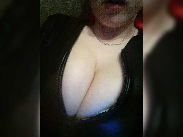 Transliacijos ekrano nuotraukos BellaElBloom7