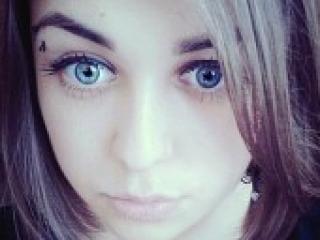 Erotinis vaizdo pokalbis bellafox