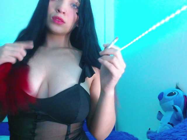 Nuotraukos bellasquirtt come on guys 699 tips and I will give a great show squirt
