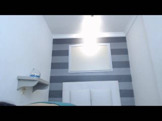 Transliacijos ekrano nuotraukos BellaVioleta