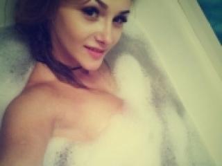 Erotinis vaizdo pokalbis bellla9