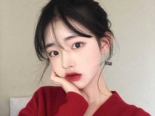 Erotinis vaizdo pokalbis BeniVool